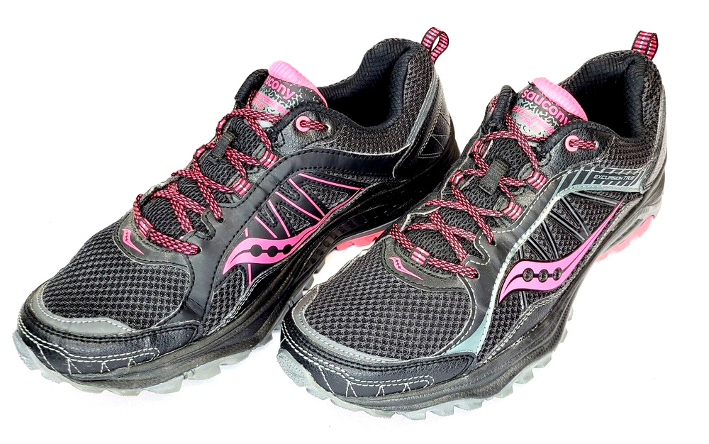 Saucony Excursion TR9 Women's Size 10 Black Pink Trail Running Shoes S15249-15